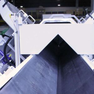Patented Dual Conveyor Belts with the ThinStone TXS-4000 Series Veneer Saws from Park Industries