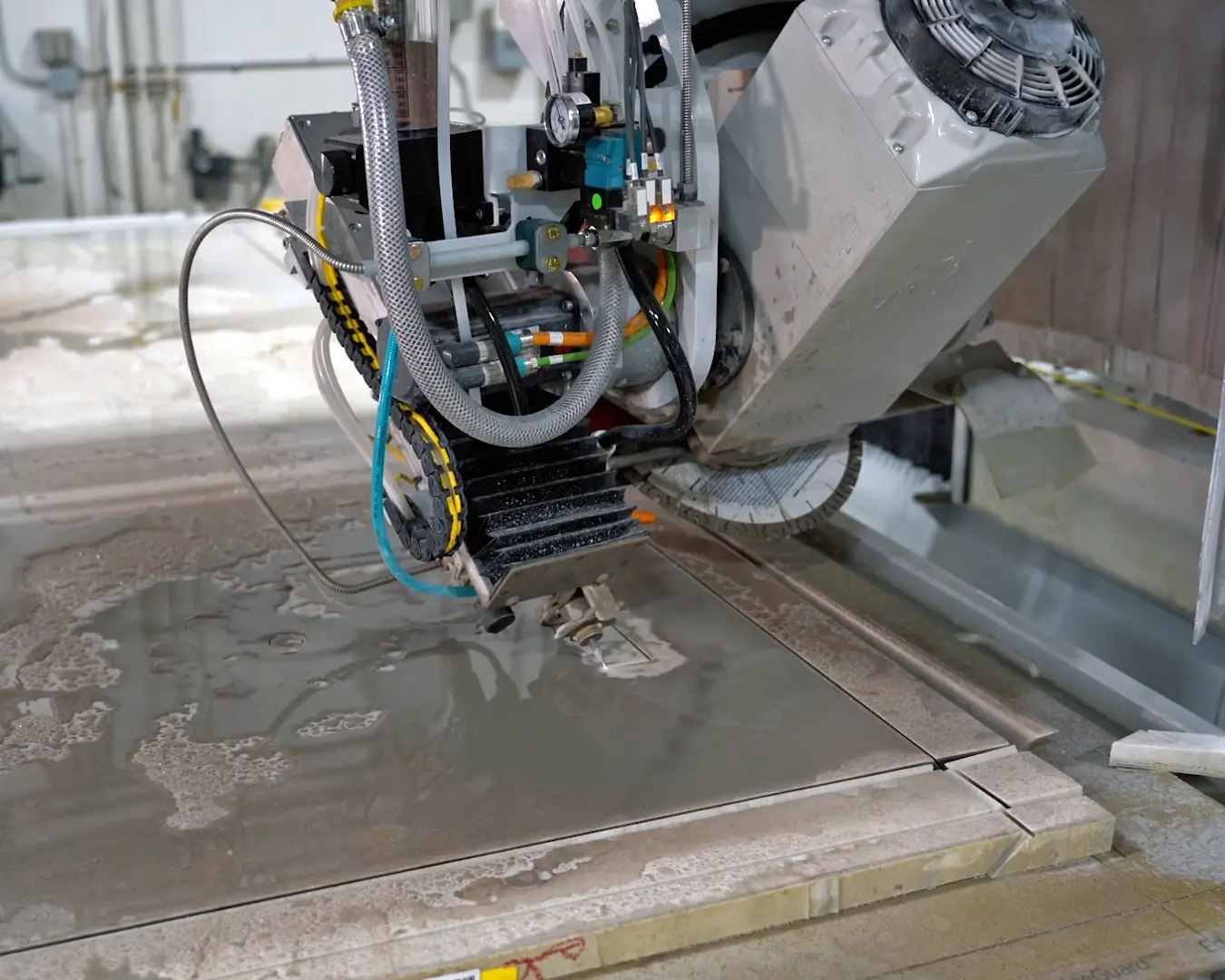 Waterjet Miter Cutting on JAVELIN CNC Sawjet